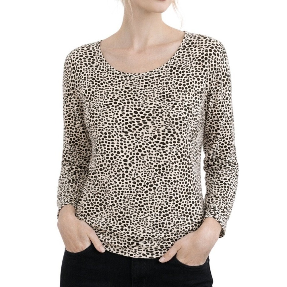 Lands End Womens Top M Neutral Basic Staple‎ Knit Layering Office Animal Print